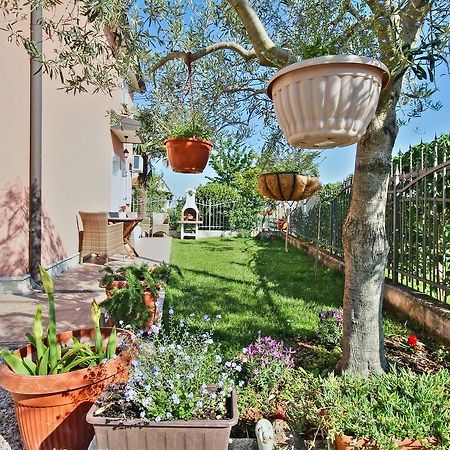 Lorena Apartments Umag Exterior photo