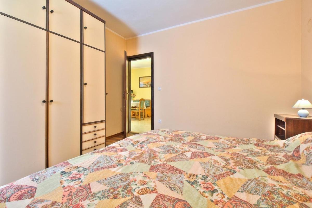 Lorena Apartments Umag Exterior photo