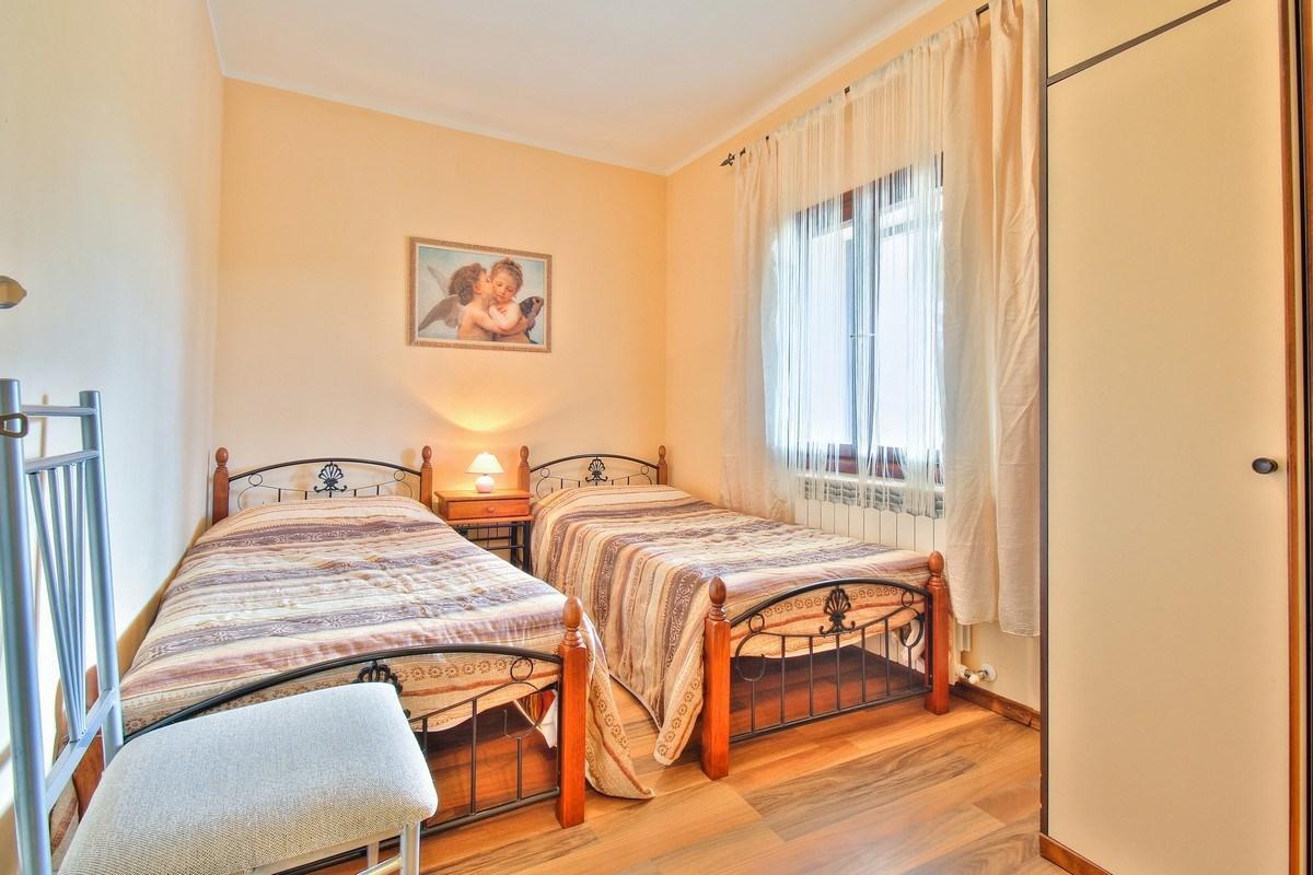 Lorena Apartments Umag Exterior photo